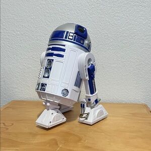 Star Wars R2-D2 interactive droid.